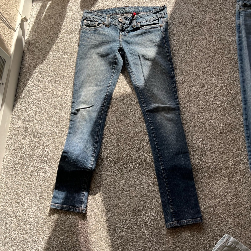 Guess skinny jeans size 28